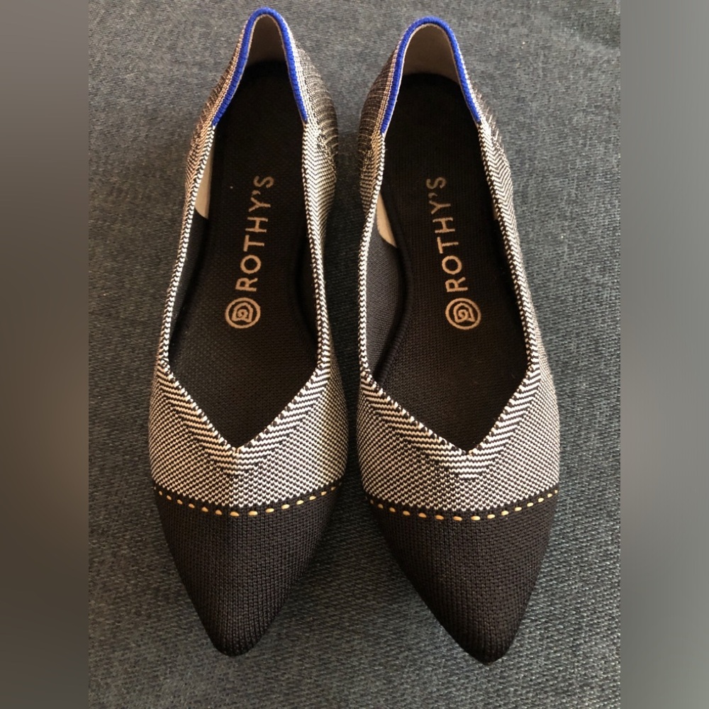 Rothy’s Point Dune Captoe Shoes. Great Condition.